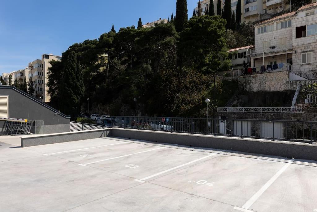 Dubrovnik Pier Free Parking And Balcony Lägenhet Exteriör bild